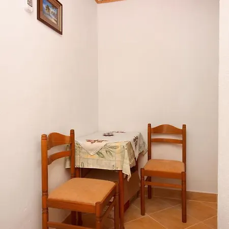 6116e Apartman